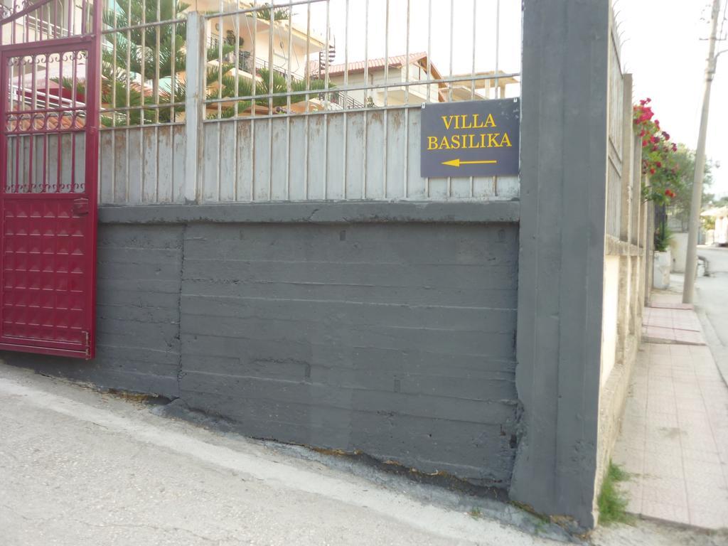 Villa Basilika Vlorë Kamer foto