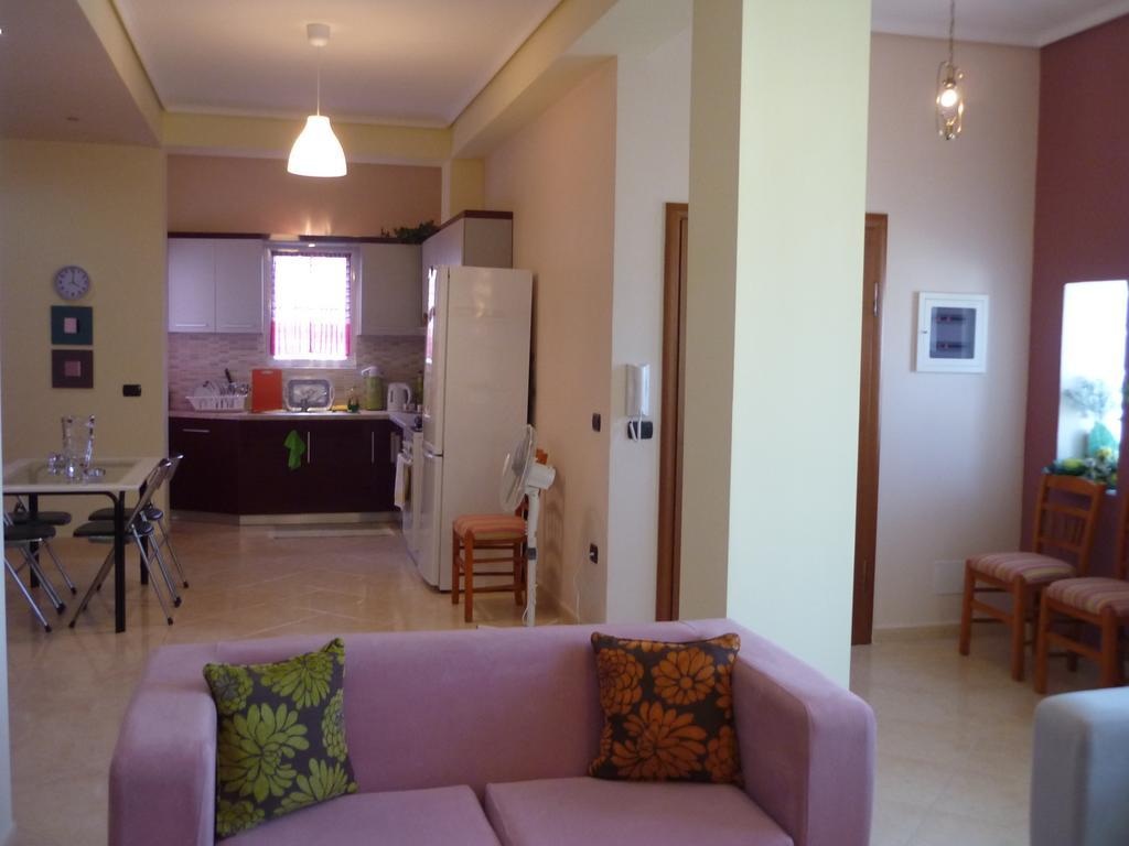 Villa Basilika Vlorë Kamer foto