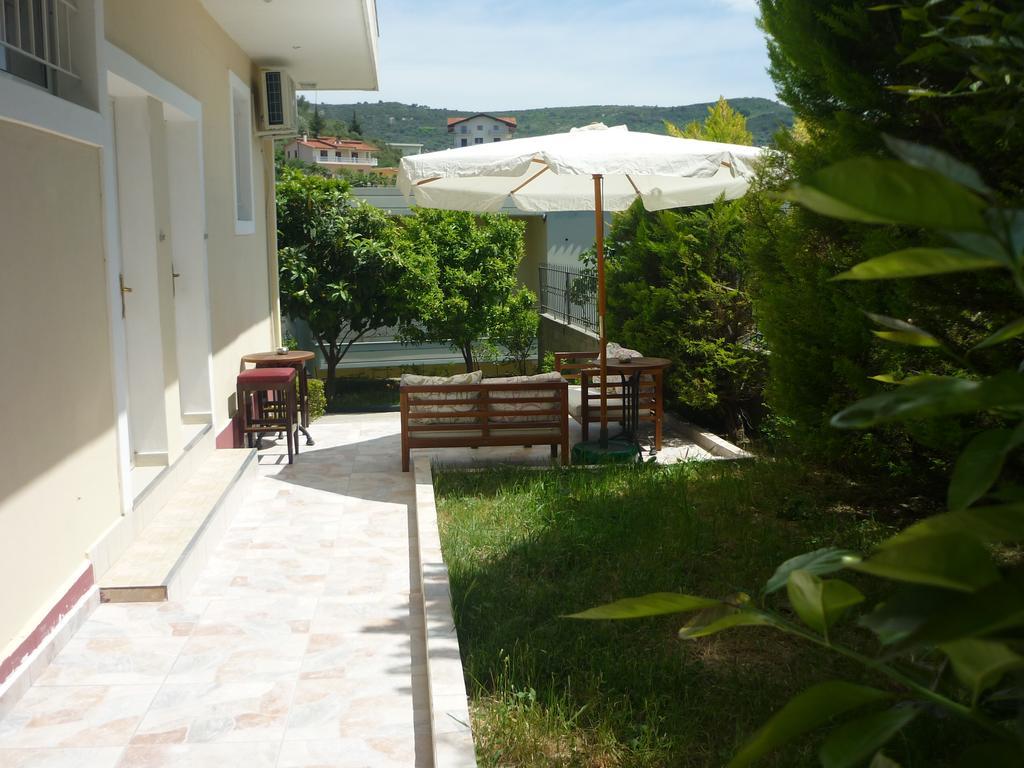 Villa Basilika Vlorë Kamer foto