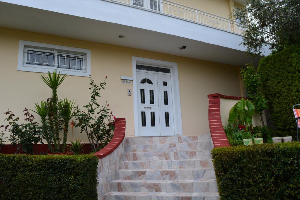Villa Basilika Vlorë Buitenkant foto